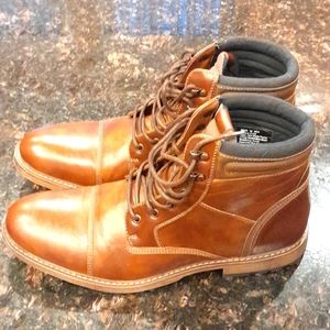 Sonoma Mens boots Sz 13